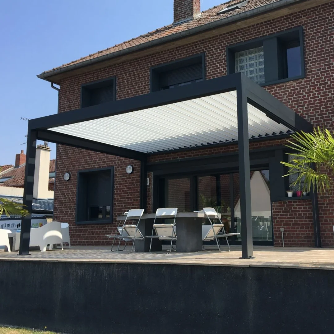Pergola bioclimatique aluminium terrasse Lorraine Nancy